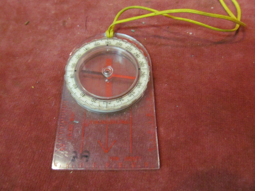 PATHFINDER GUIDE COMPASS No. 24247 MADE IN JAPAN