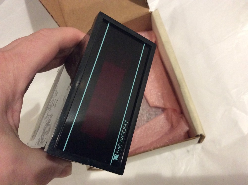 Newport Electronics 204B-1