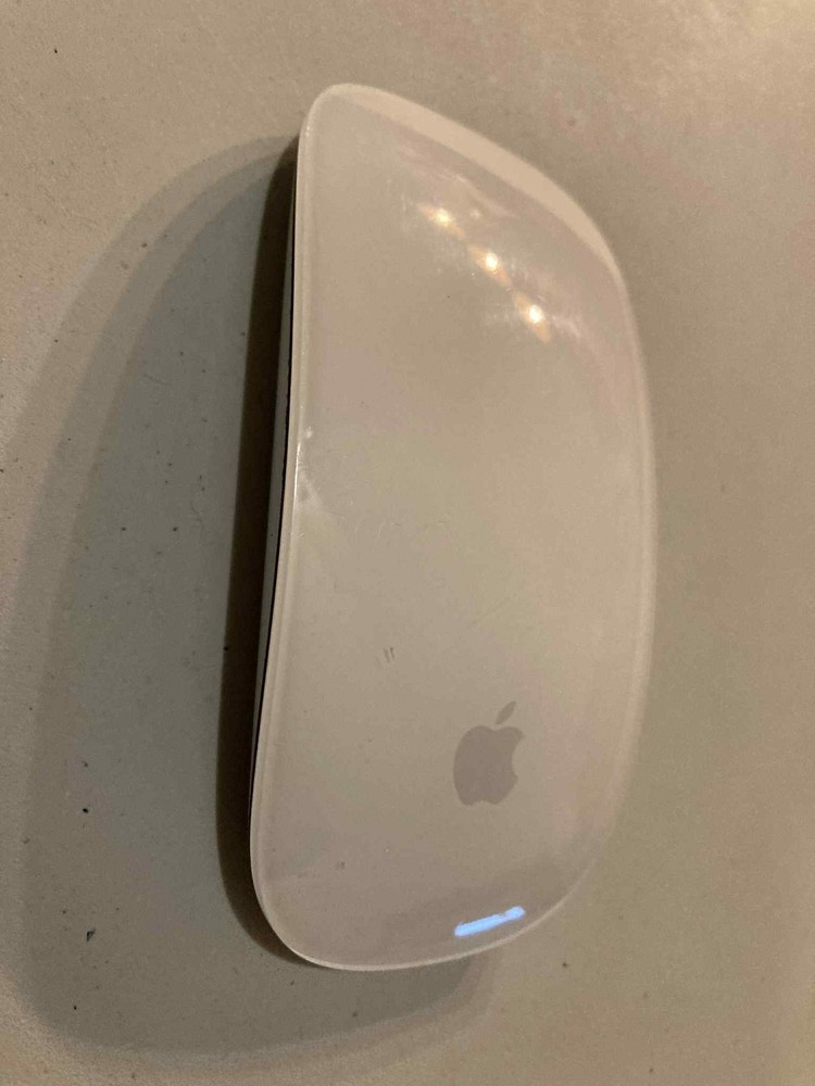 Apple A1657 wireless mouse