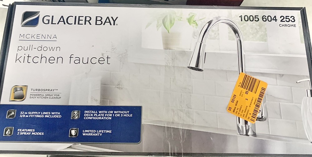 Glacier Bay McKenna Single-Handle Pull-Down Sprayer Kitchen Faucet Chrome