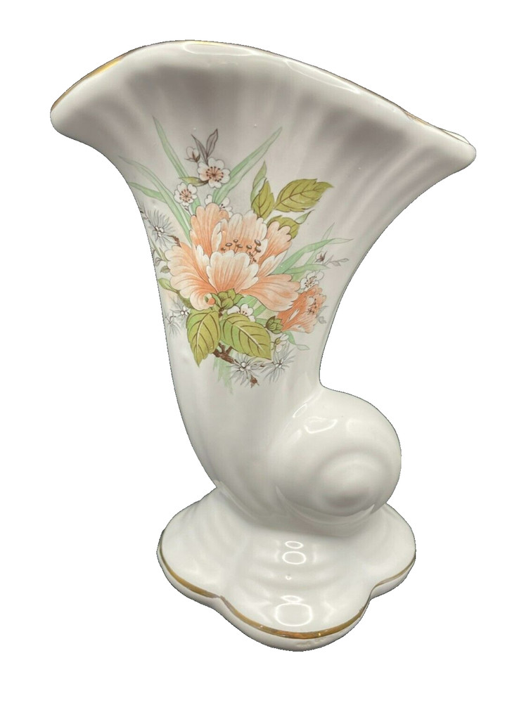 Weston Maryleigh Cornucopia Floral 8" Vase