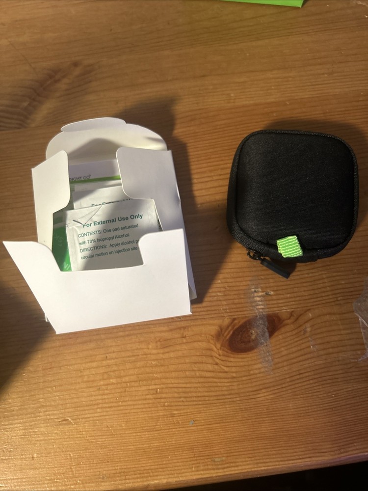 Upright GO Posture Trainer and Corrector for Back (URB06W-IN) Bluetooth - SEALED