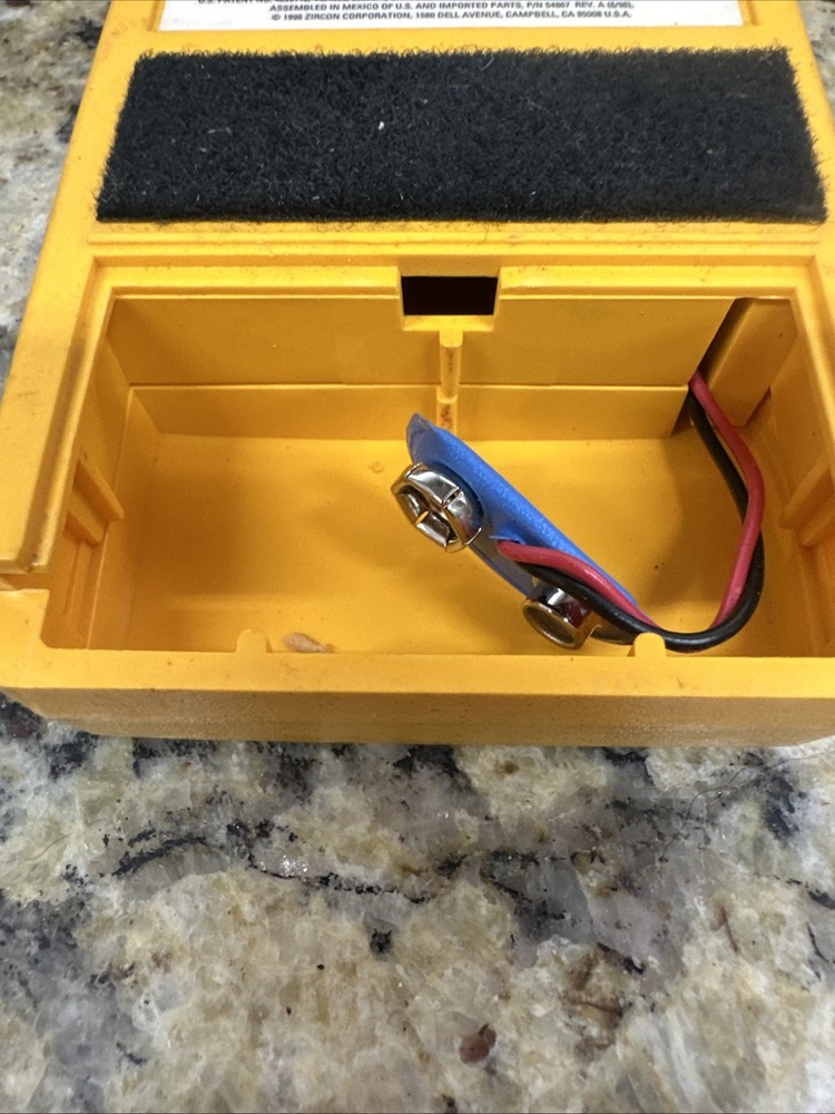 Zircon StudSensor Pro 4.0 Stud Finder with DeepScan Technology - Tested Working