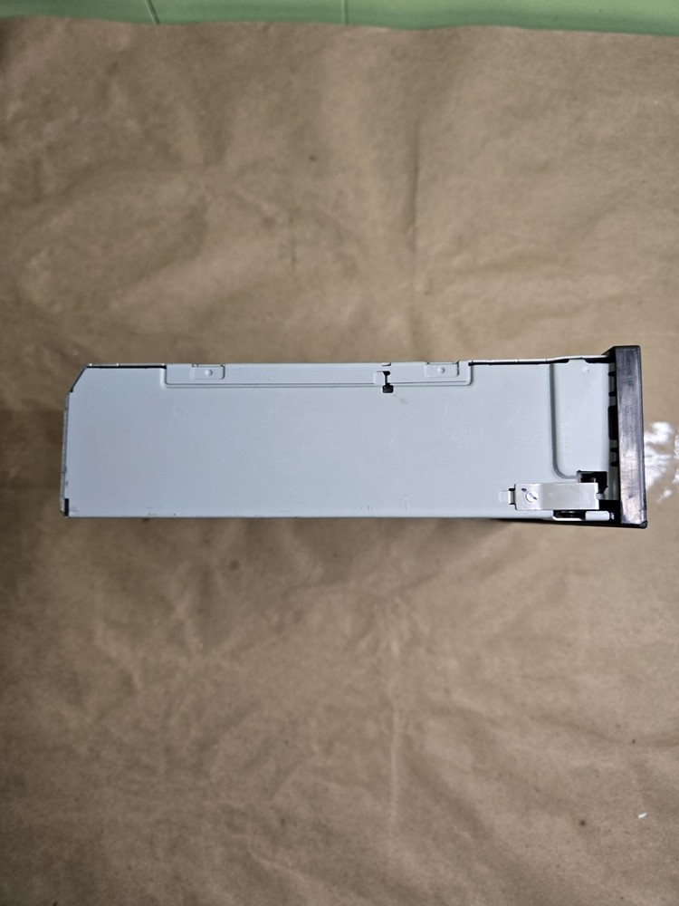 2005-2008 Audi A4/S4 B7 6 Disc CD Changer