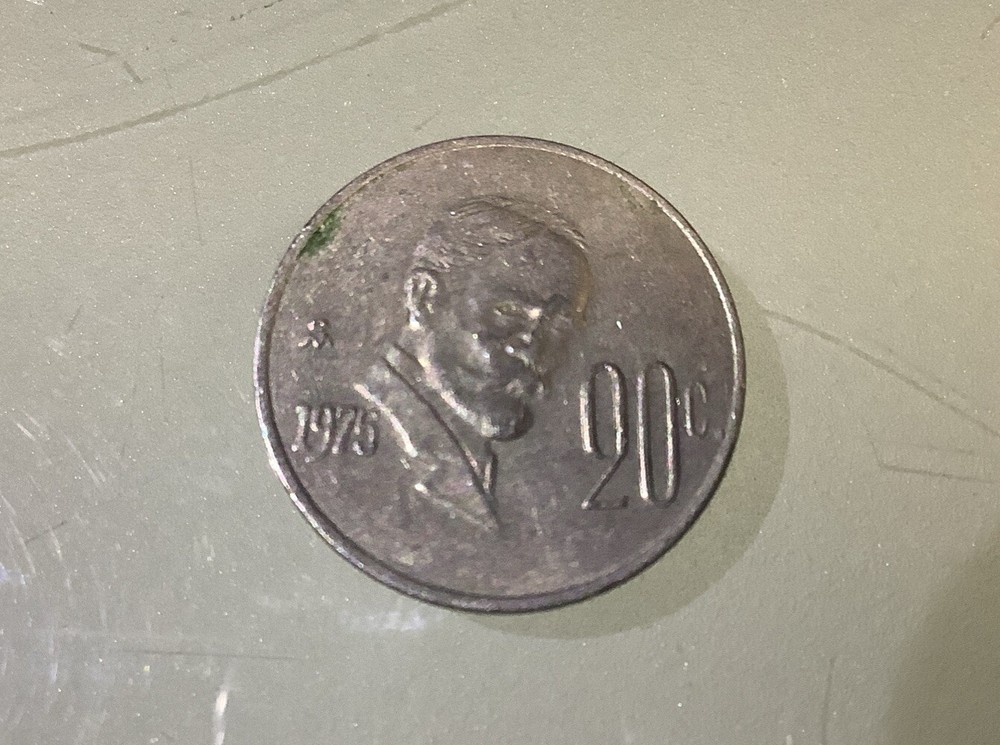 Mexico 20 Centavos 1975 Circulated
