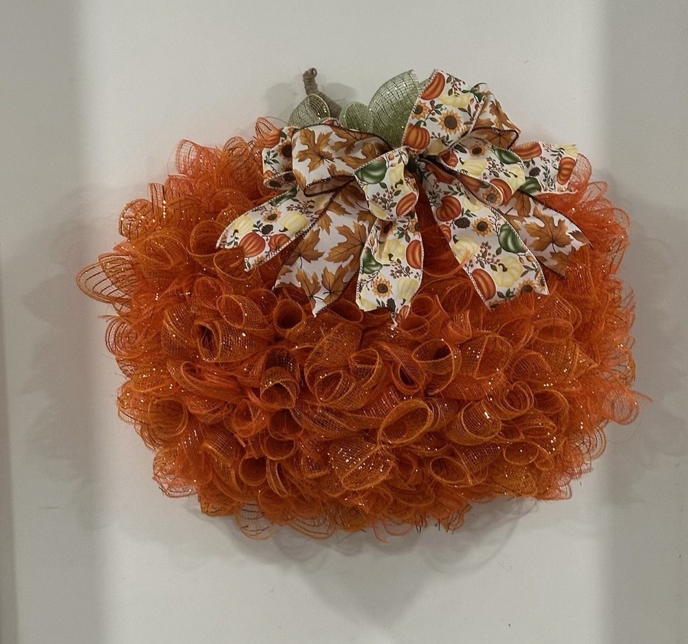 FALL PUMPKIN WREATH