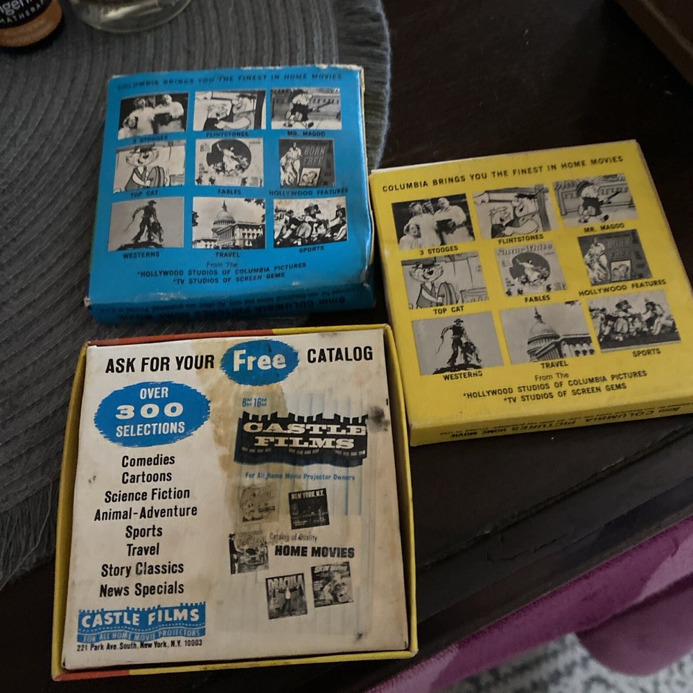 Brumberger 8mm Projector Model 1500- With 3 Films