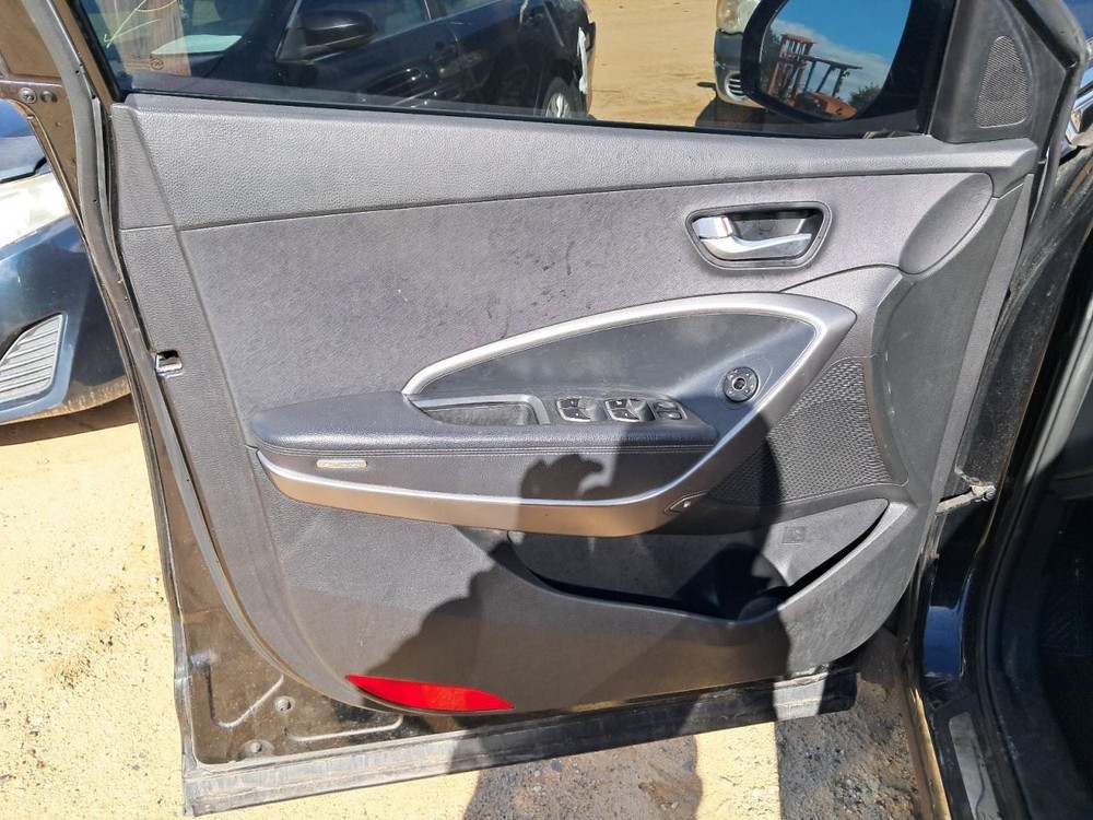 SANTA FE 2013 Glove Box 4863052