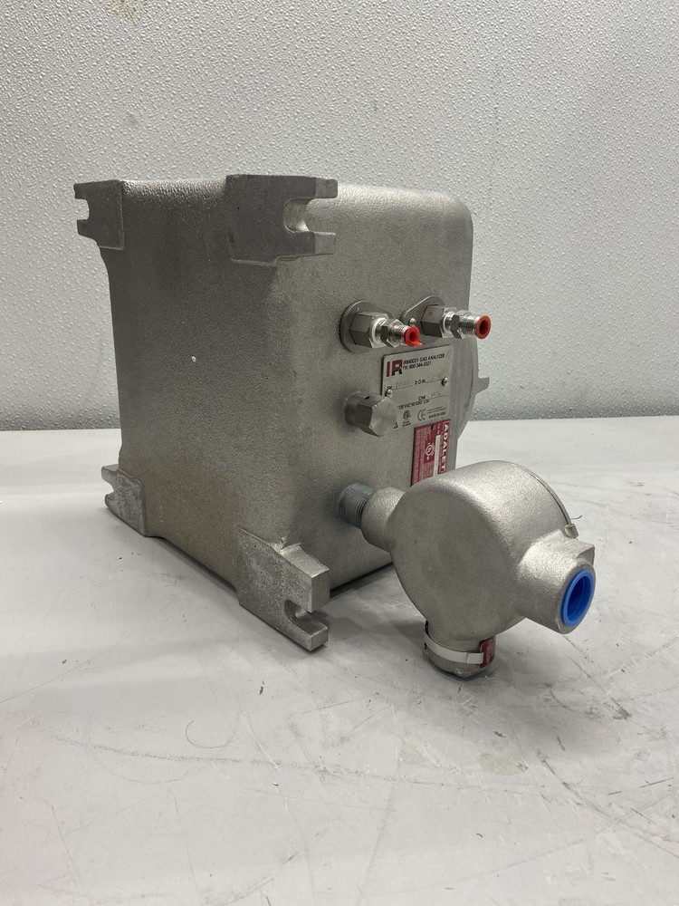 Infrared Industries Gas Analyzer R-8400D