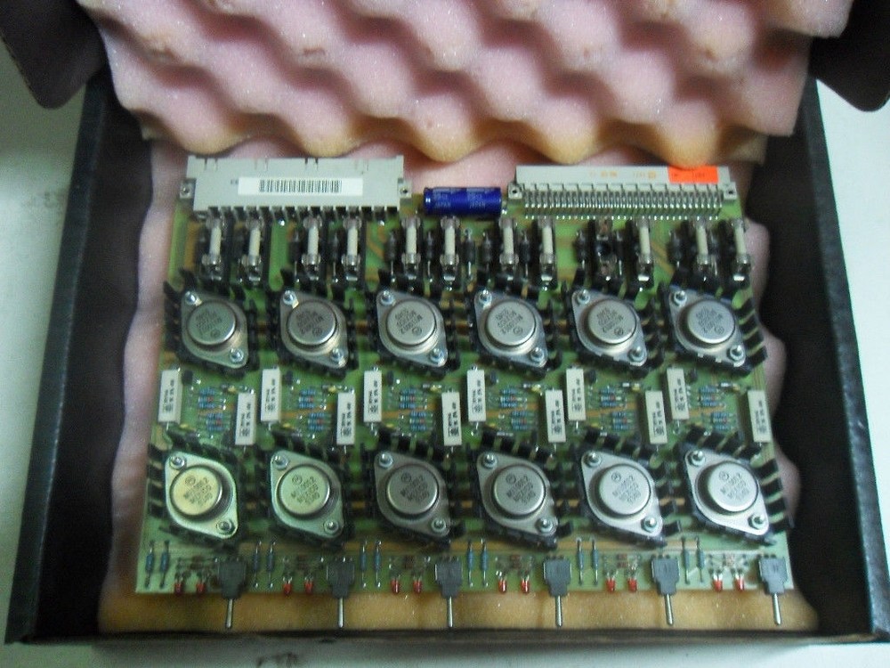 1 NETSTAL MSC-110.240.5153 RELAY BOARD