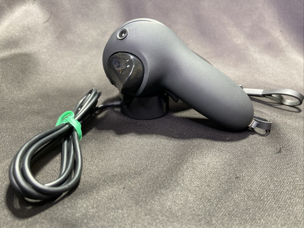 Meta Quest Pro Controllers With Compact Charging Dock
