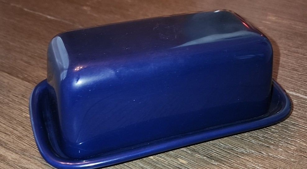 Waechtersbach Blue Ceramic Covered Butter Dish Rectangle Modern Glossy Lid