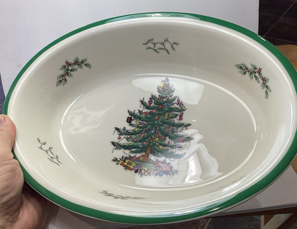 Spode Christmas Tree Oval Vegetable Baker Original Box