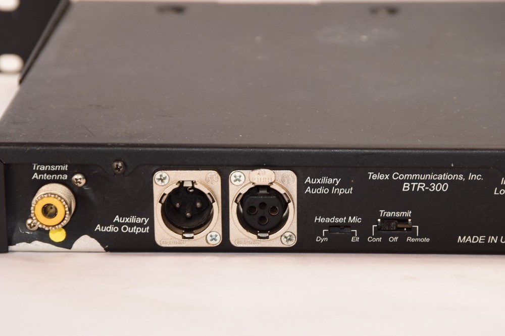 TELEX RADIOCOM BTR-300 Wireless Intercom Base Station *Missing Button*