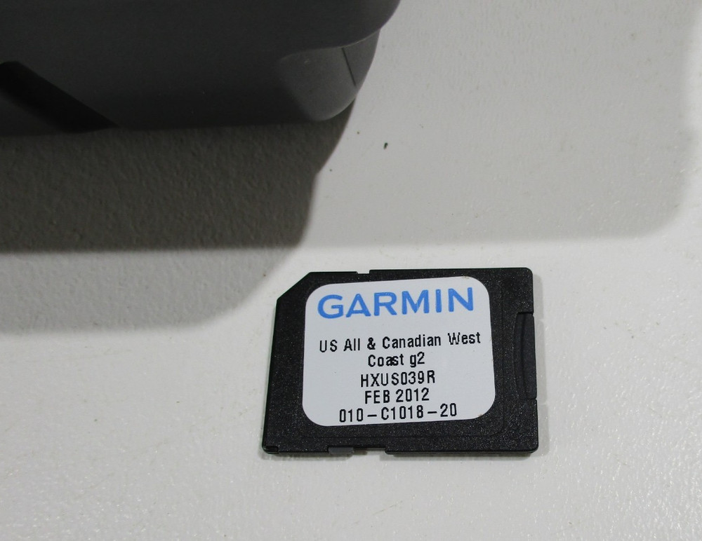 Garmin GPSMAP 521 5" Color Chartplotter w/ Internal GPS Antenna BlueChart
