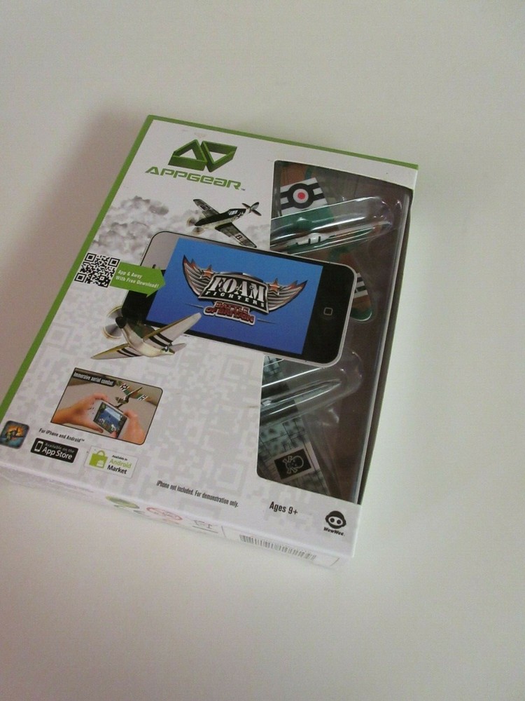 AppGear Foam Fighters Mobile Phone Game iPad iPhone Android NIB NEW
