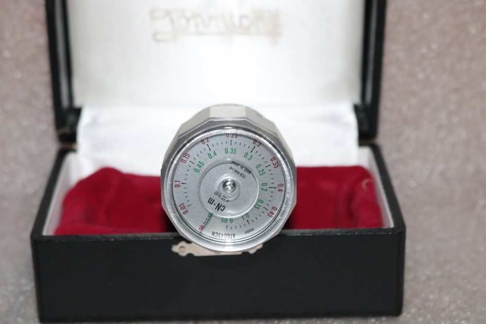 TOHNICHI TORQUE GAUGE 504078Q .