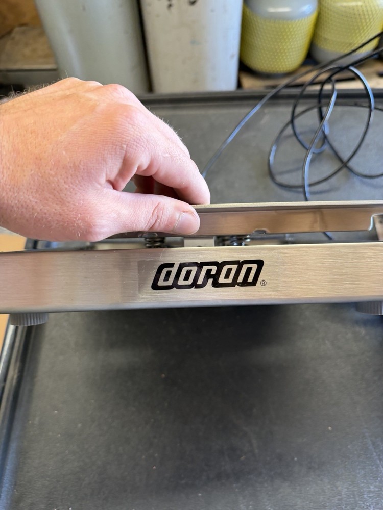 Doran 7400 Tabletop Scale Stainless Steel Backlit Display Zero Function DXL8100