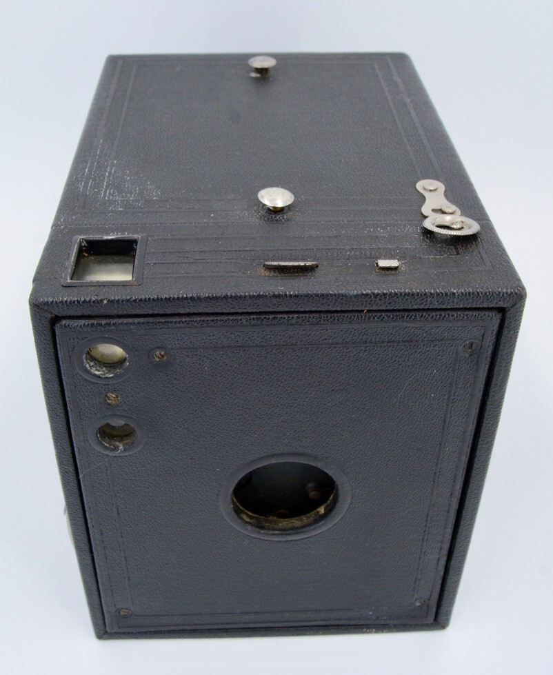 Kodak No. 3 Brownie Model B Box Camera