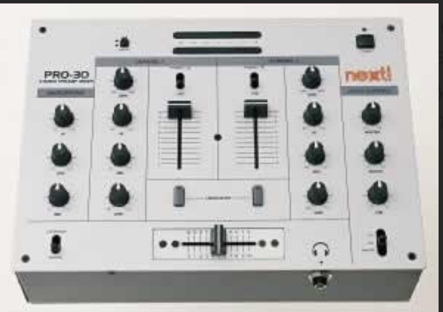 Stanton PRO-30 DJ Mixer ***NEW***