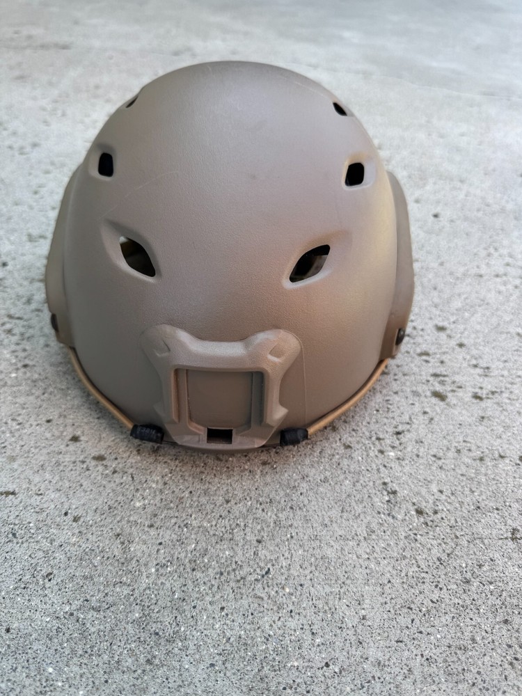 Tactical Airsoft Tan Fast Helmet Size Large