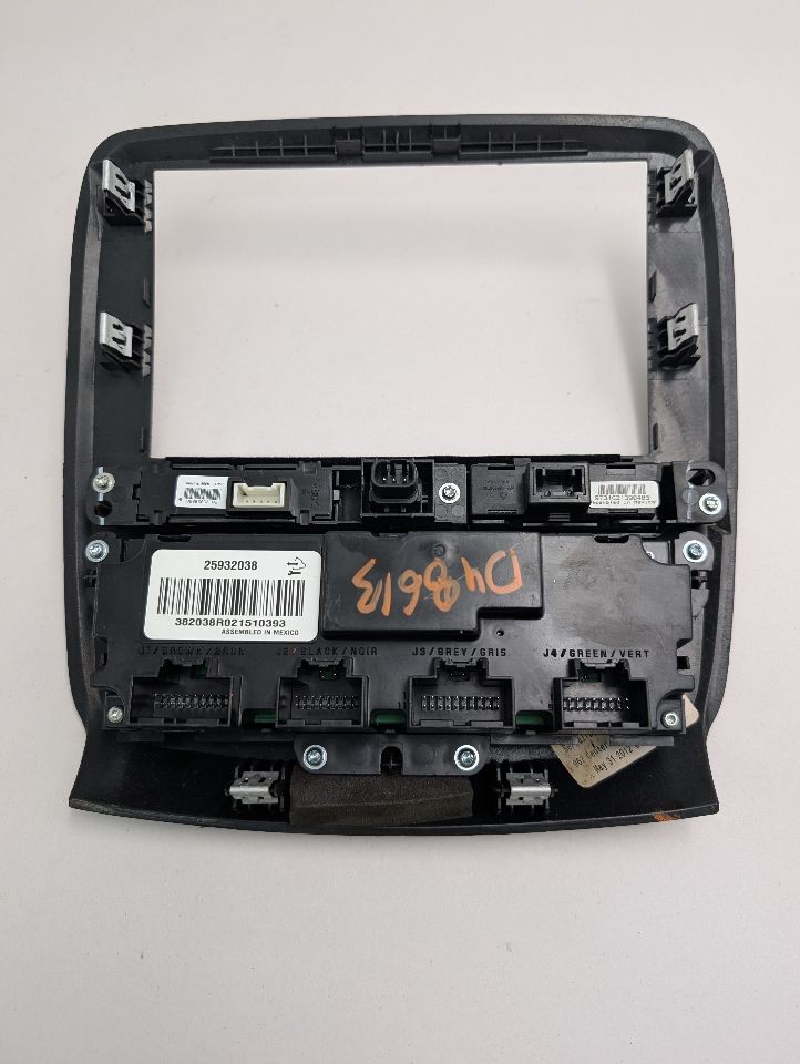 Used A/C Selector Switch fits: 2012 Buick Enclave front automatic opt CJ2 Grade