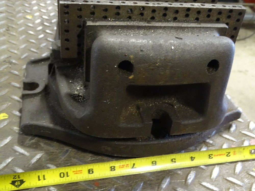 Bridgeport Milling Machine Vise 8" Wide,