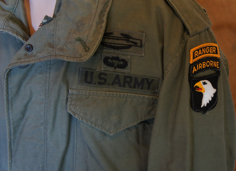 Authentic US Army Airborne RANGER Field Jacket Dated 1978 Size Medium Regular