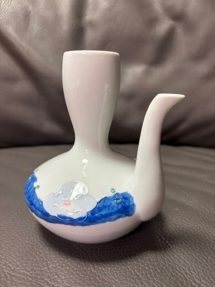 Jug, water pouring, sake cup