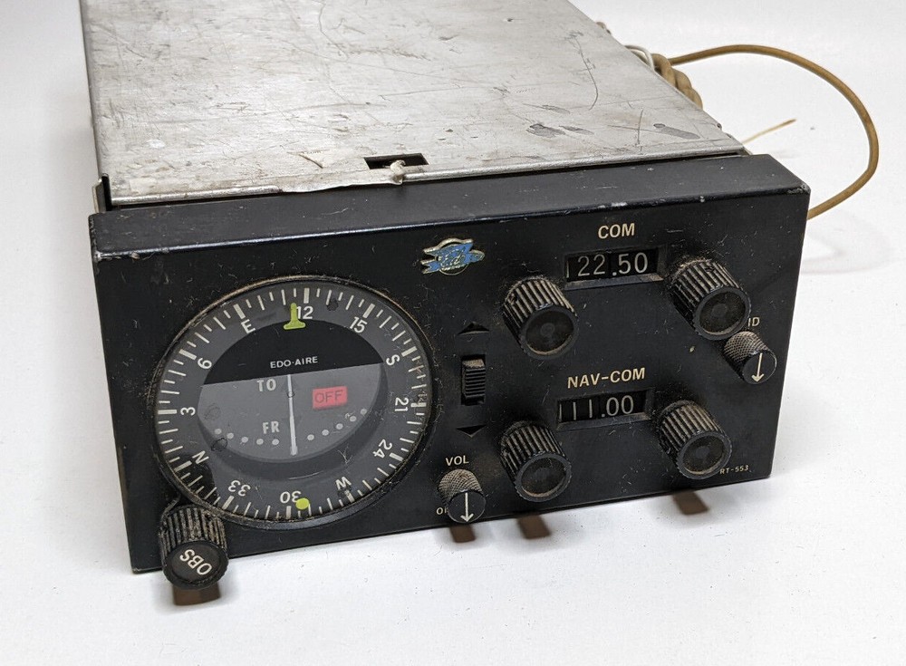 Edo-Aire RT-553 NAV/COM With Tray