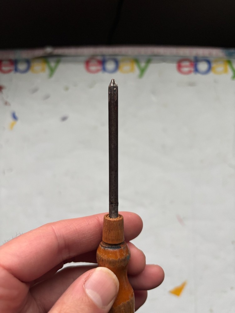 Older Wooden Handle Phillips Screwdriver Lic No. 1