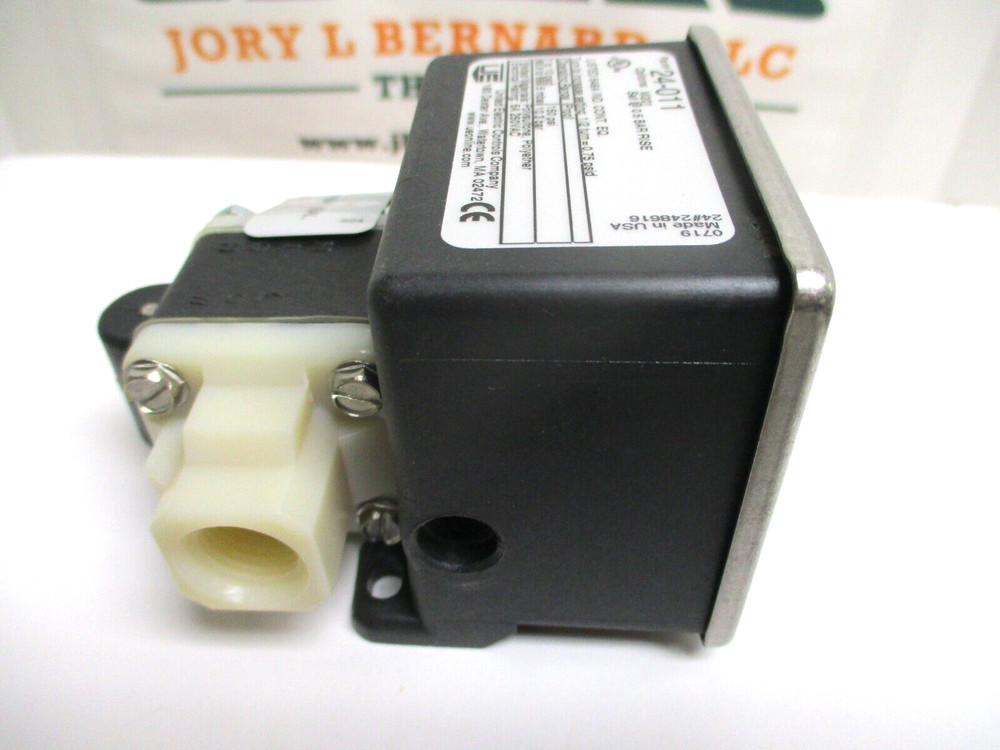 UNITED ELECTRIC CONTROLS , J24-011 , SWITCH-TRANSMITTER