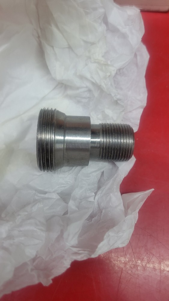 3680293 GENUINE CUMMINS FILTER HEAD ADAPTER NOS