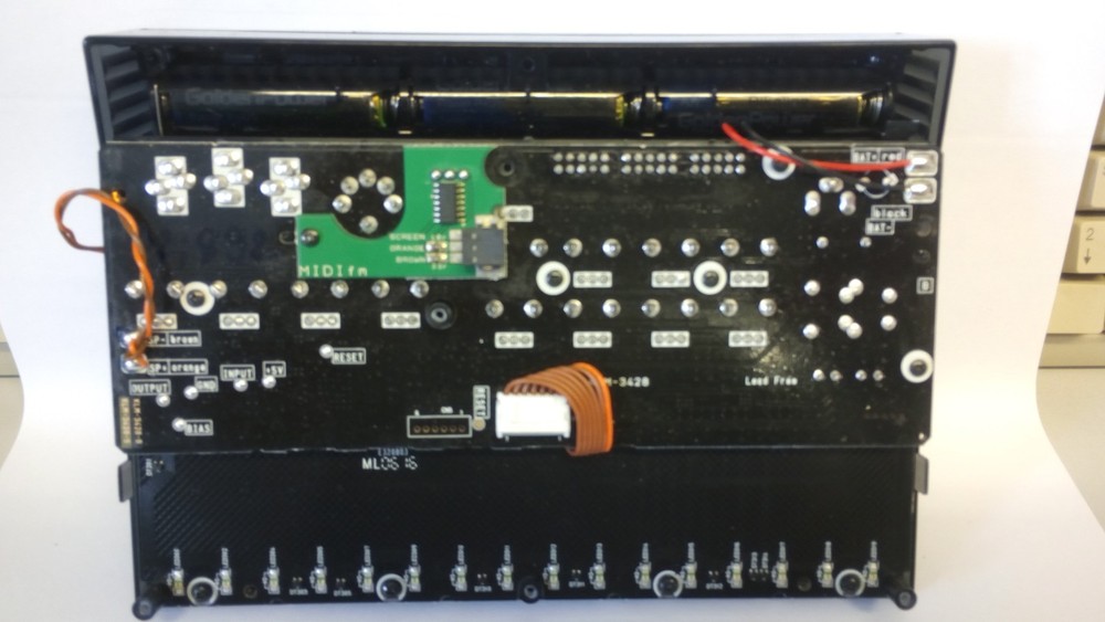 KORG Volca FM solder-less MIDI out modification board