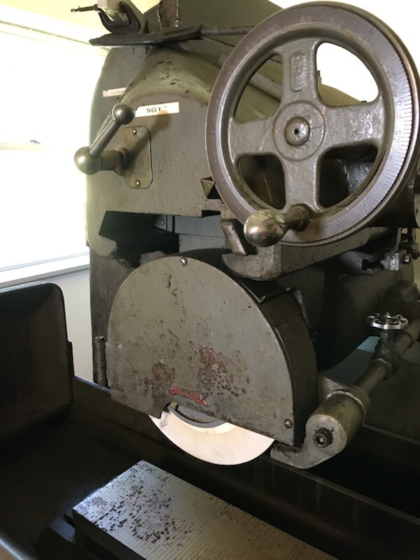 THOMPSON 8" X 24" HYDRAULIC SURFACE GRINDER