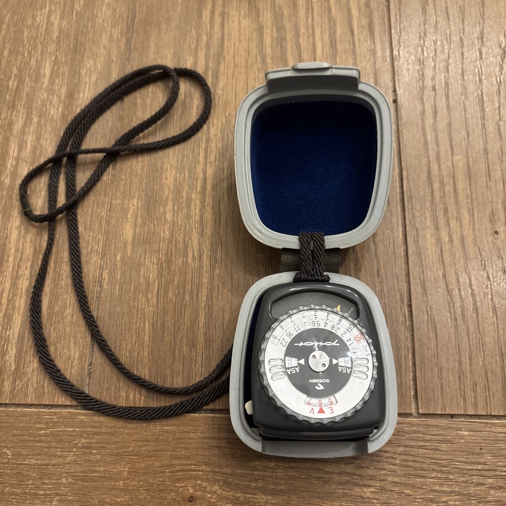 Gossen Pilot Exposure Light Meter - Case and Strap - Made in Germany - Excellent