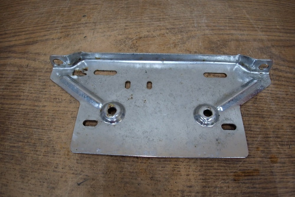 HARLEY DAVIDSON CHROME LICENSE PLATE TAG MOUNT