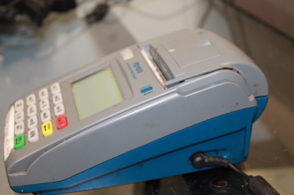 First Data | FD-100 Credit Debit Card Terminal