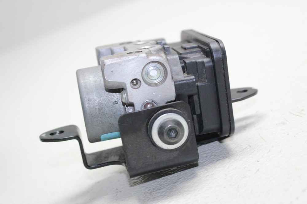2013-2017 Kawasaki Ninja 300 Ex300 Abs Pump Unit Module