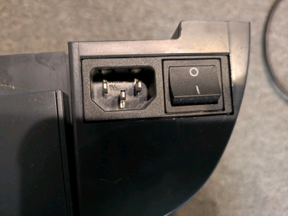 Fellowes Helios 60 Thermal Binding Machine – Powers On – Untested