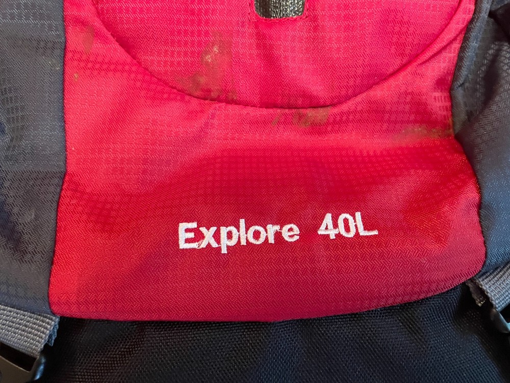 AOTU Explore 40L hydration ready backpack - Red - with raincover