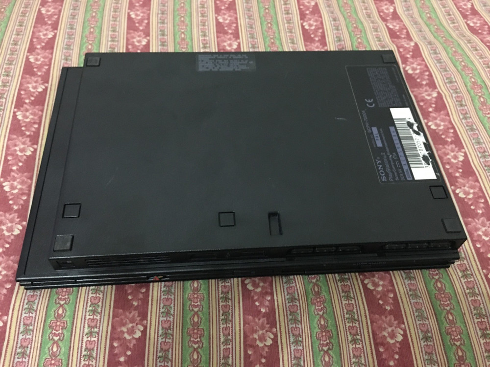 Sony PlayStation 2 Slim Console (read description)