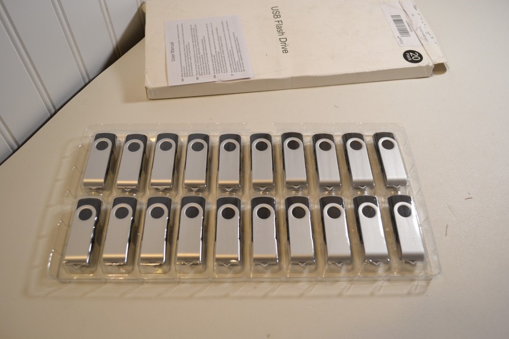 20 PACK USB Flash Drive U305-Black-2G