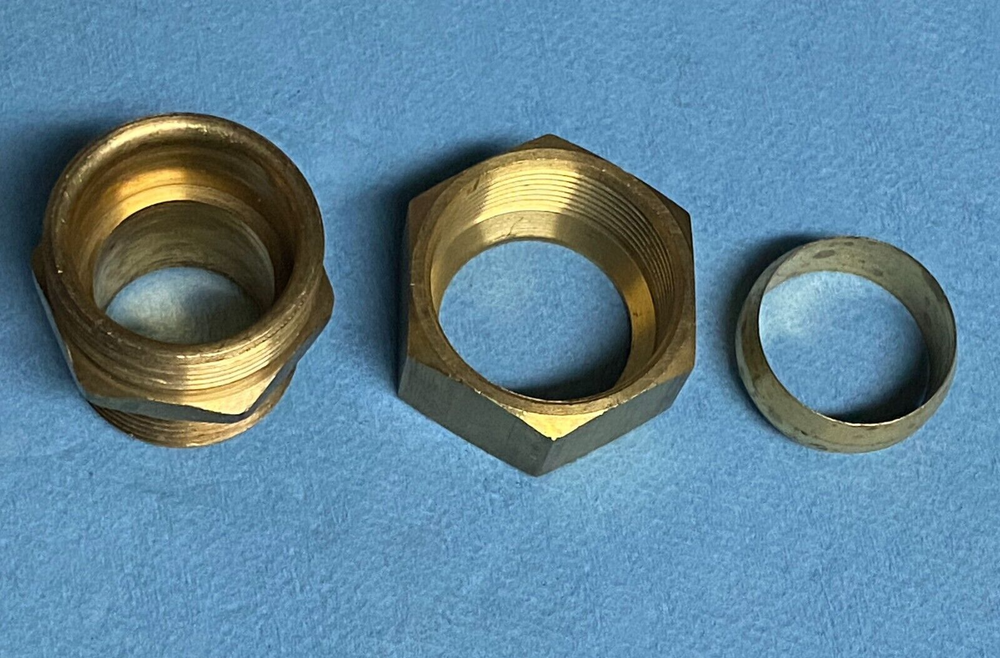 3/4 In. MIP x 7/8" OD Compression Coupling Connector Adapter fits 3/4" Copper