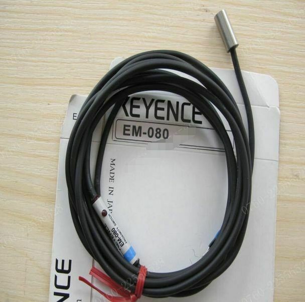 #LL 1PC NEW KEYENCE Proximity Sensor EM-080 EM 080
