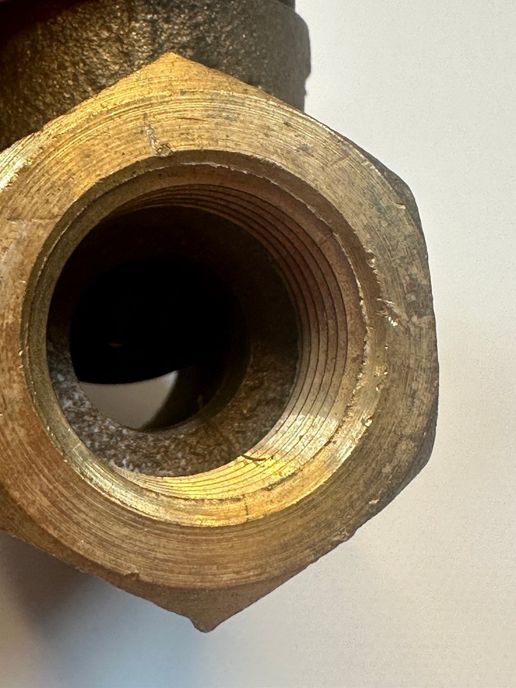 UNION 1" Brass Check Valve 200 WOG 125 WSP Threaded