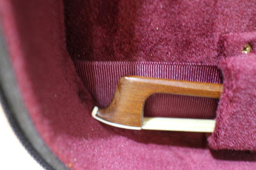 Howard Core and Co. HC600 violin with case and bow