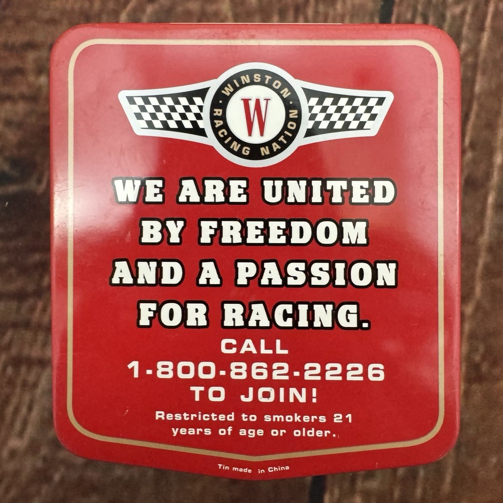 Winston Racing Nation Red Cigarette Case
