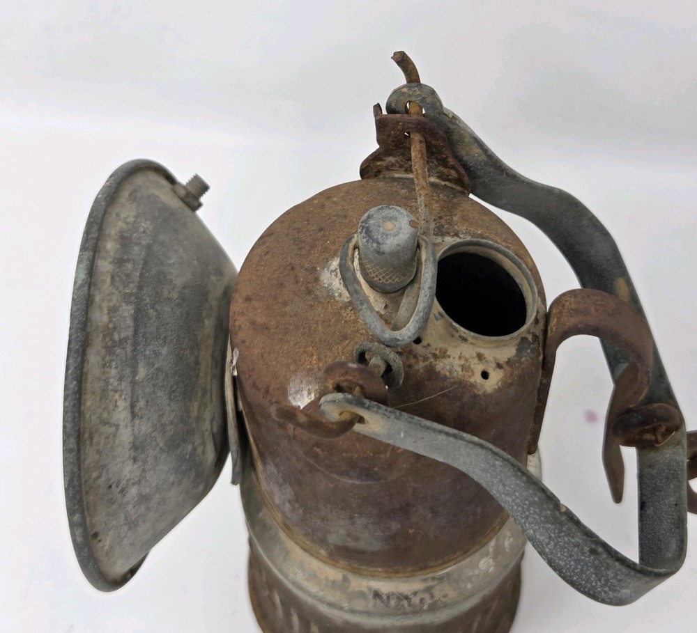 Vintage Dewar Carbide Miners Lamp With Hook