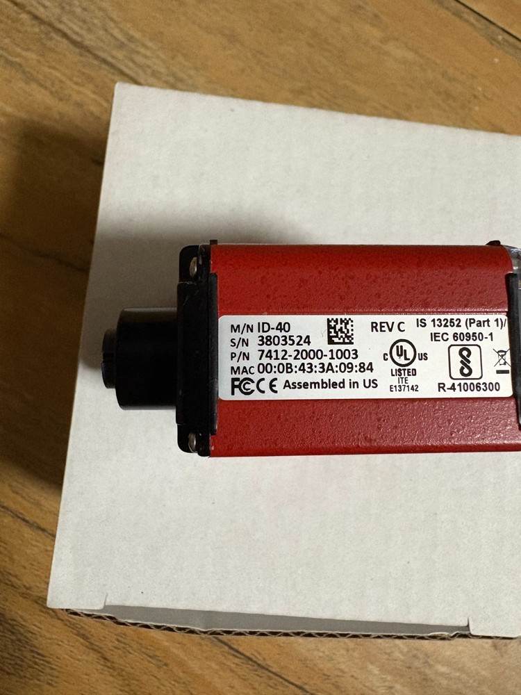 MICROSCAN ID-40 (7412-2000-1003) MICROSCAN Barcode Reader With focus mode